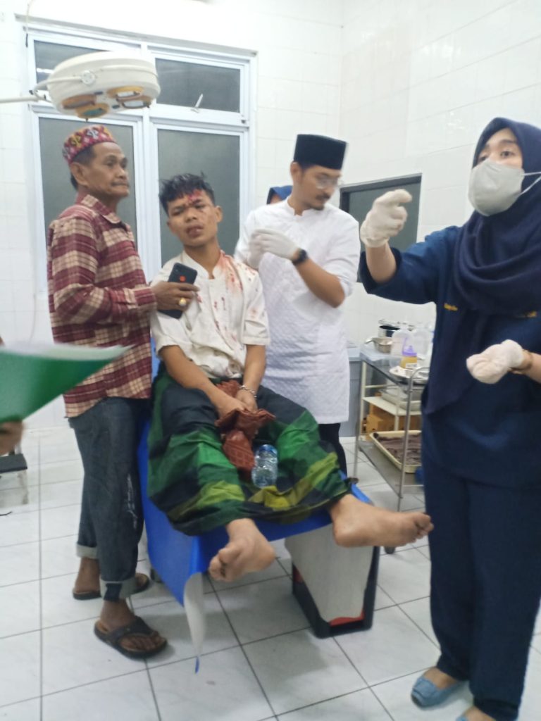 Izin ke Dokter Lebih Awal, dr Udin Ikut Bantu Obati Luka Korban Ambruknya Kubah Masjid Ittifaqul
