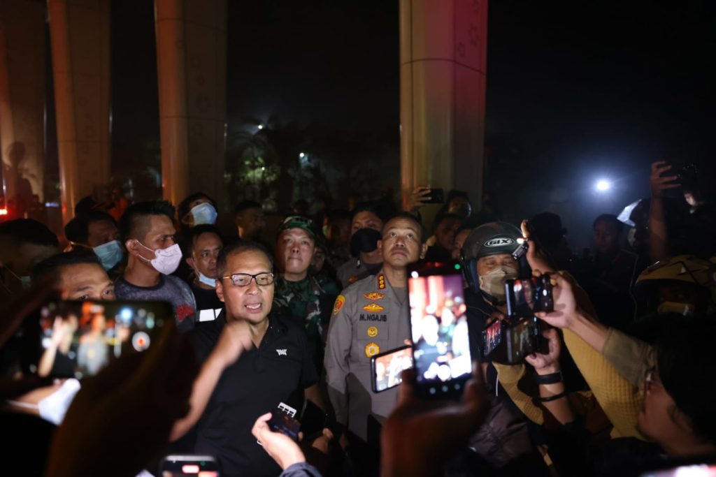 Danny Pomanto Respon Cepat Kebakaran di TSM Makassar