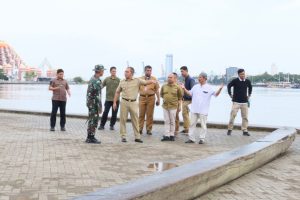 Danny Pomanto Bakal Sambut Kedatangan Marinir dari 50 Negara dengan Pameran Pembuatan Kapal Pinisi