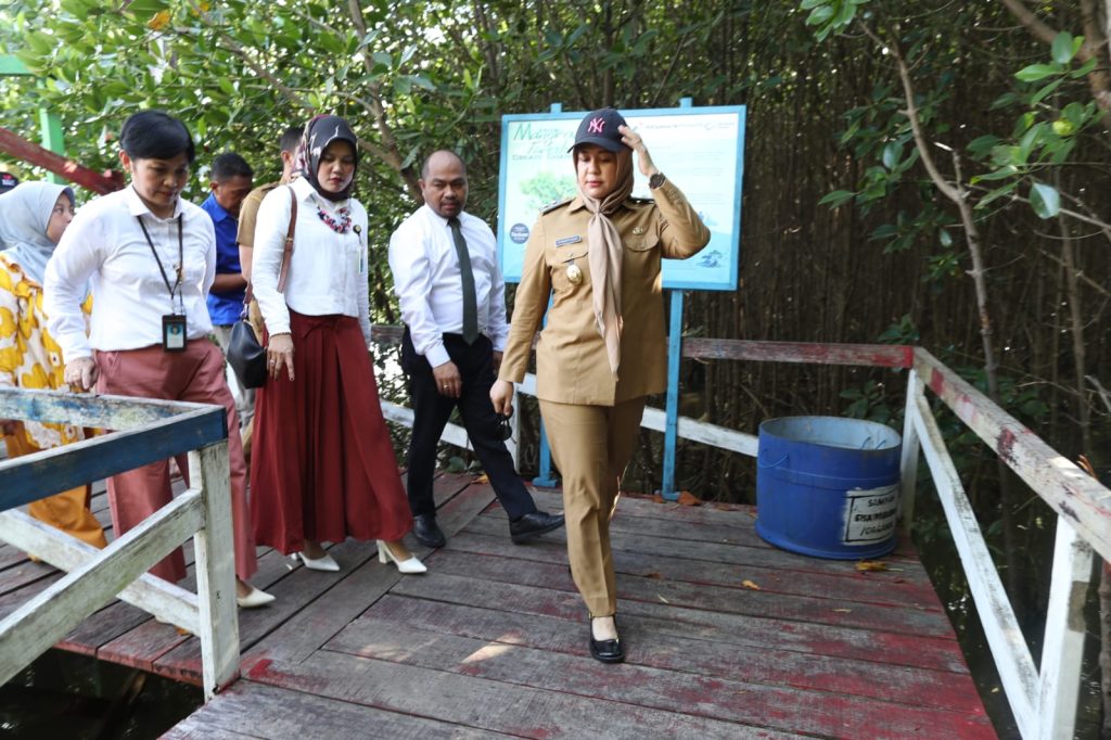 Fatmawati Rusdi Tinjau Wisata Mangrove Lantebung, Persiapan ADWI 2023