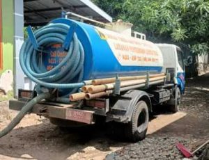 Tak Kenal Cuti Lebaran, UPT PAL Dinas PU Makassar Tetap Layani Masyarakat