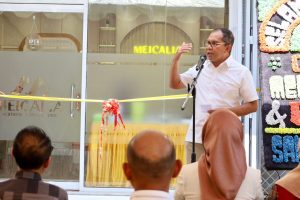 Hadiri Grand Opening Meicalia Aesthetic and Dental Clinic, Danny Pomanto: Makassar Semakin Makmur