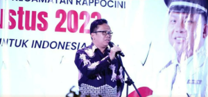 Camat Bersama Ketua TP PKK Rappocini Hadiri Malam Pesta Rakyat HUT ke-78 RI Tingkat Kelurahan Tidung