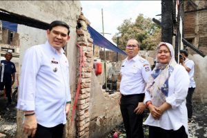 Danny Pomanto Tinjau Lokasi Kebakaran di Jalan Serigala