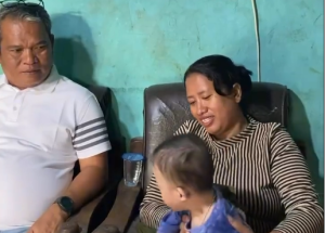 Plt Kepala Dinas Sosial Makassar Salurkan Bantuan Bagi Keluarga dengan Anak Stunting di Kecamatan Tallo