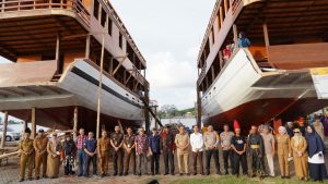 Camat Ujung Pandang Hadiri Peresmian Kapal Pinisi Adama dan Tungguma