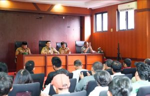 Pimpin Rapat, Camat Mamajang Harap Petugas Peka Rong Komitmen