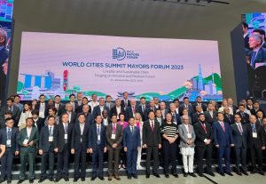 Bahas Pelestarian Budaya dan Wisata, Danny Pomanto Hadiri World Cities Summit Mayor Forum 2023 di Korea