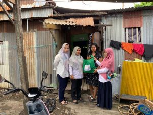 Dinas Sosial Peduli Berikan Bantuan Kepada Lansia Terlantar & Anak Stunting