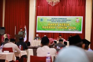 Wali Kota Danny Pomanto Buka Rapat Kerja Daerah MUI Kota Makassar