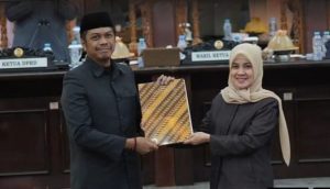 Kepala Bapenda Makassar Hadiri Rapat di DPRD, Bahas Ranperda