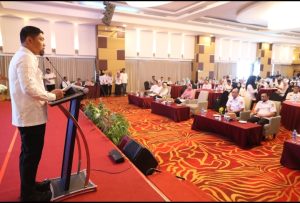Launching dan Bimtek Aplikasi SRIKANDI, Pjs Wali Kota Makassar Tekankan Optimalisasi Penggunaan TTE