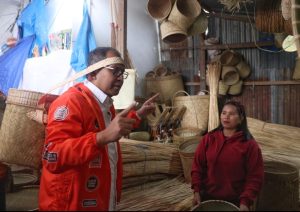 Dukung Pengembangan UMKM, Danny Pomanto Blusukan di Pasar Rakyat Bolu Toraja Utara