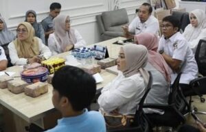 DPMPTPS-Dinkes Makassar Rapat Bersama Bahas SOP Perizinan Kesehatan