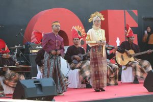 Pertunjukan Musik To Riolo Meriahkan Festival KIM di Makassar