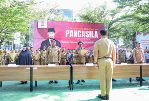Pj Sekda Makassar Deklarasi dan Tandatangani Pakta Netralitas ASN