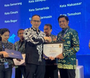 TIGA KALI BERTURUT-TURUT, MAKASSAR RAIH PENGHARGAAN KOTA TERBAIK TP2DD