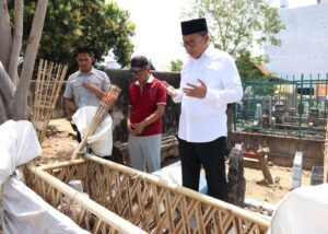 Danny Pomanto Sempatkan Diri Ziarah ke Makam Datu Suppa dan Mantan Wakil Wali Kota Parepare Faisal Sapada