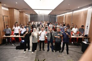 Beni Iskandar Buka Bimbingan Teknis Aplikasi Coklit Online