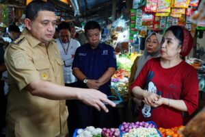 Wali Kota Makassar Tinjau Stabilitas Harga Pangan di Pasar Tradisional dan Ritel Modern Jelang Idulfitri