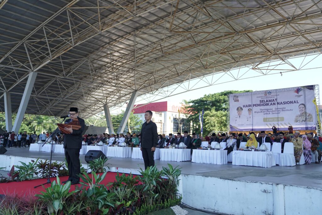 Momentum Hari Hardiknas, Munafri-Aliyah Komitmen Majukan Pendidikan di Kota Makassar