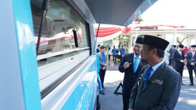 Permudah Layanan, Pemprov Sulsel Luncurkan Mesin Pencetak KTP Mobile