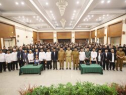 Wujud Nyata Kepedulian, Munafri Pastikan Imam Masjid Terlindungi BPJS dengan Jaminan Hari Tua