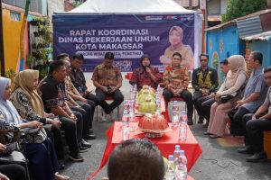 Pejabat Dinas PU Makassar Gelar Rapat Koordinasi di Lorong Wisata Pongtiku
