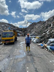 DLH Makassar Keruk Akses Gunung Sampah dan Benahi Saluran Kolam Lindi TPA Antang