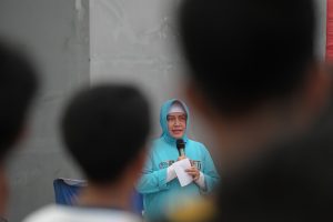 Indira Jusuf Bakar Semangat Peserta Turnamen Basket 3×3