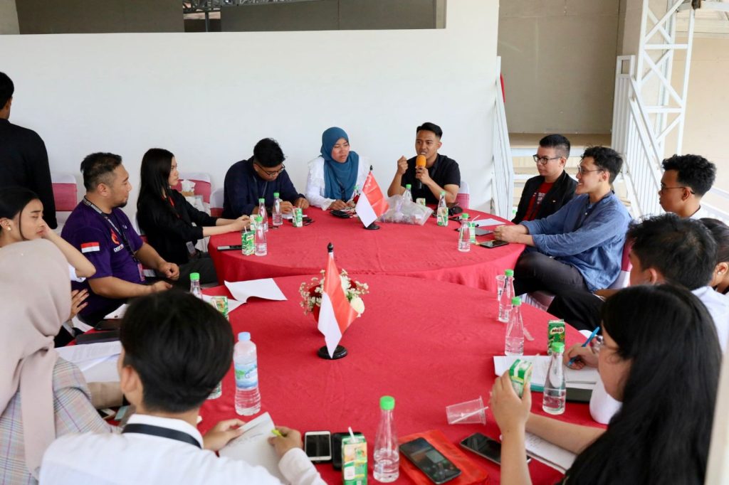 Terinspirasi YCC Apeksi, Delegasi Pemuda Singapura Berniat Kembangkan Forum yang Sama