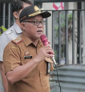 Pimpin Apel Pagi, Sekcam Mariso Tekankan Kedisiplinan Pegawai