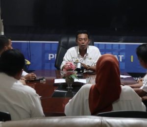 Kumpulkan Seluruh Lurah, Camat Juliaman Lanjutkan Rapat Koordinasi