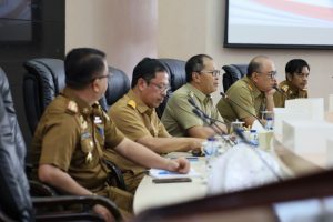 Kapal Pinisi dan Rumah Tongkonan Toraja Jadi Latar Belakang Peringatan HUT Kota Makassar ke 416 Tahun