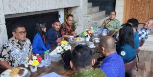 Kepala Disdik Makassar Dukung Phinisi Sailing “Pertukaran Mahasiswa Merdeka” Berkunjung ke Lorong Wisata
