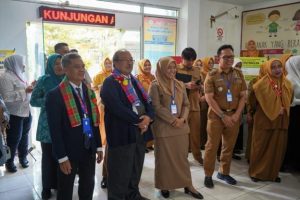 Tingkatkan Pelayanan Puskesmas, Camat Rappocini Hadiri Pembukaan Penilaian Re-Akreditasi Puskesmas Minasa Upa Tahun 2023