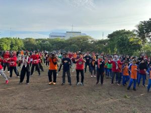 Kecamatan Rappocini Gelar Senam Dalam Rangka Peringatan Hari Guru Nasional ke-78