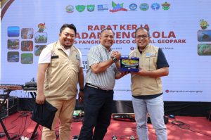 Danny Pomanto Buka Rapat Kerja Badan Pengelola Geopark Maros-Pangkep di Tokka Tena Rata