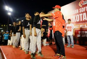Tutup Kejuaraan Softball Makassar Wali Kota Cup 2023, Danny Pomanto Siap Cetak Pemain Profesional