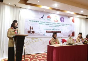 Kukuhkan Saka POM, Fatmawati Ajak Pramuka Ikut Awasi Peredaran Obat dan Makanan di Makassar