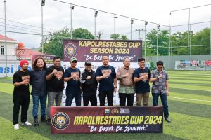 Buka Kapolrestabes Cup, Danny Pomanto Instruksikan Dispora Makassar Perbanyak Event Olahraga