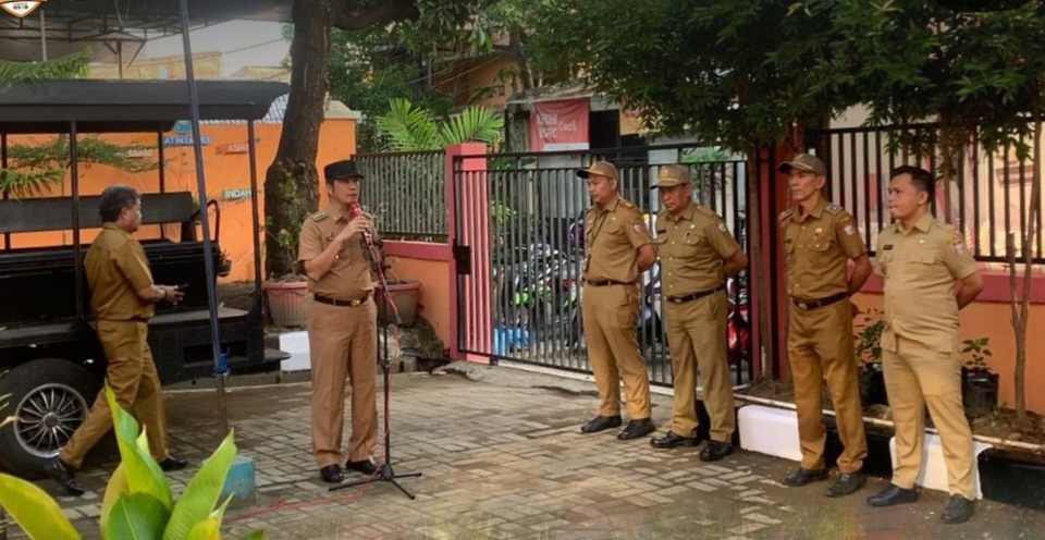Camat Mariso Tekankan Kedisiplinan Pegawai