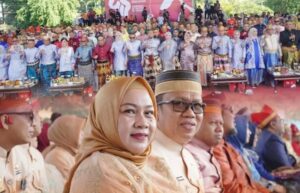 Camat dan Ketua TP PKK Rappocini Kompak Hadiri HUT Kota Makassar