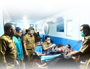 Wujudkan Kepedulian Sosial, Camat Mamajang Buka Khitanan Massal dan Donor Darah