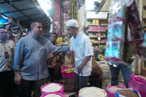 Kunjungi Dua Pasar Tradisional Makassar, Appi Rencanakan Pembenahan dengan Sistem Hanggar