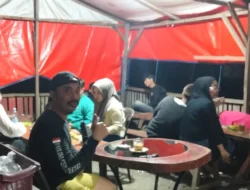 Beromset 900 Ribu per Hari, Irfan “Om Kumis” Bertekad Buka Cabang Jualan Sarabba di Mateng