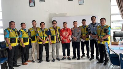 Kolaborasi Perumda Parkir dan Dishub Tertibkan Parkir Liar di Makassar