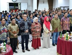Paskibraka Makassar 2025 Diganjar Pin Emas hingga Beasiswa, Munafri: “Kalian Teladan Generasi Muda”