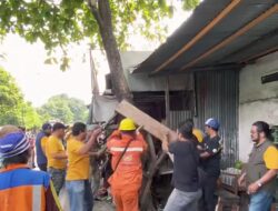 Camat Panakkukang Pimpin Penertiban Pasar Tumpah di Leimena