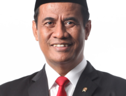 Diganjar Penghargaan Bintang Jasa Pratama, Prof Jamaluddin Jompa Apresiasi Mentan Amran